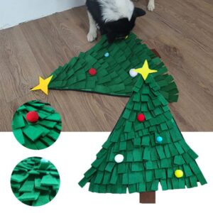 Felt snuffle mat for dogs, 17.72 by 17.72 inches, with non-slip base and dense folds for slow feeding nose work